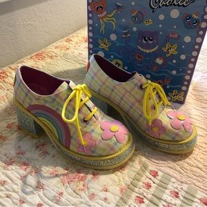 Irregular Choice NIB Rainbows and Love High Heel Shoe